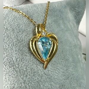 🩵Vintage Avon Heart Pendant Necklace with Blue Stone